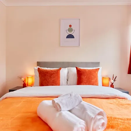 The Oasis Near Centre